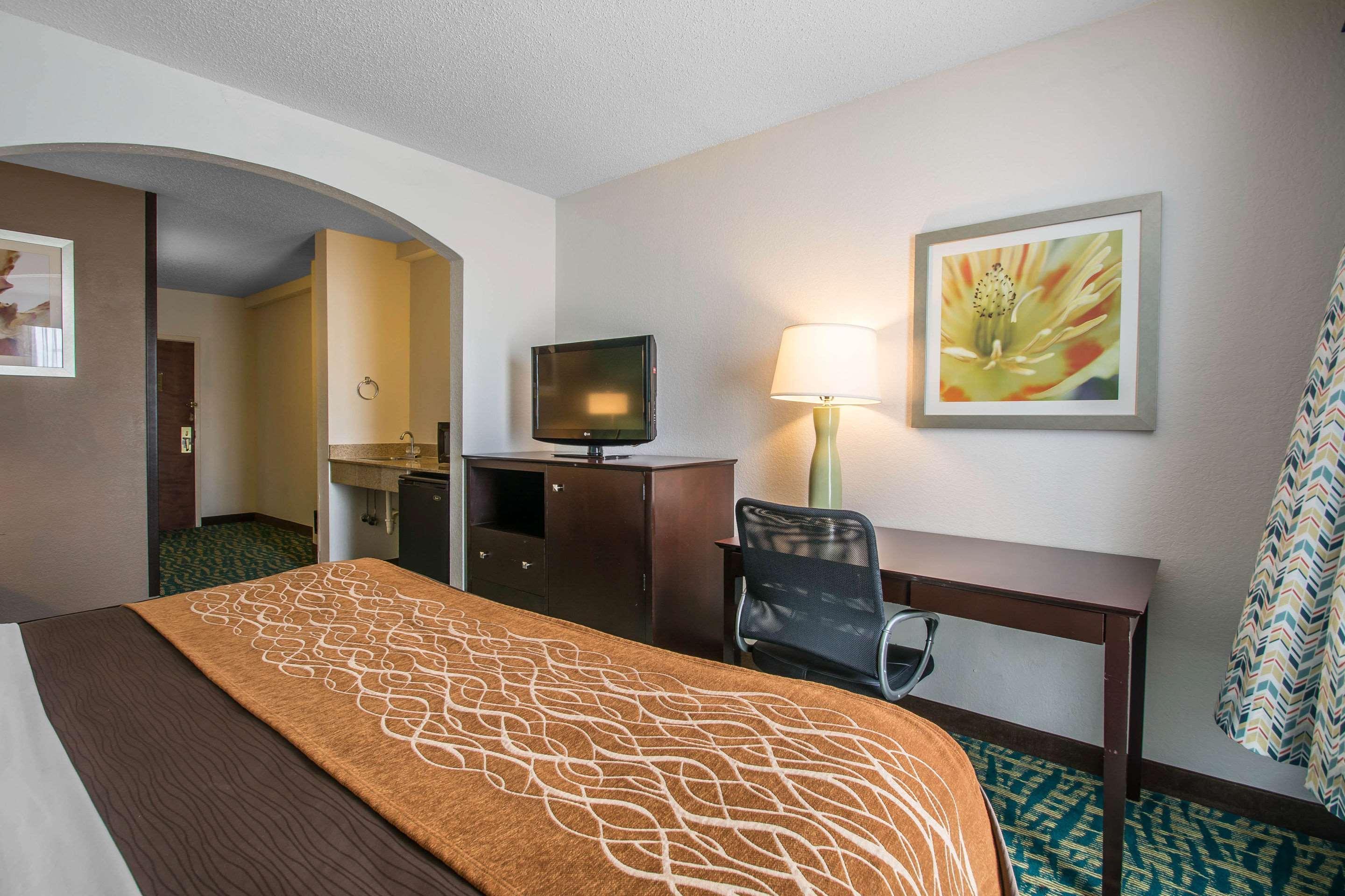 Comfort Inn&Suites Fort Lauderdale West Turnpike Lauderdale Lakes Exterior foto